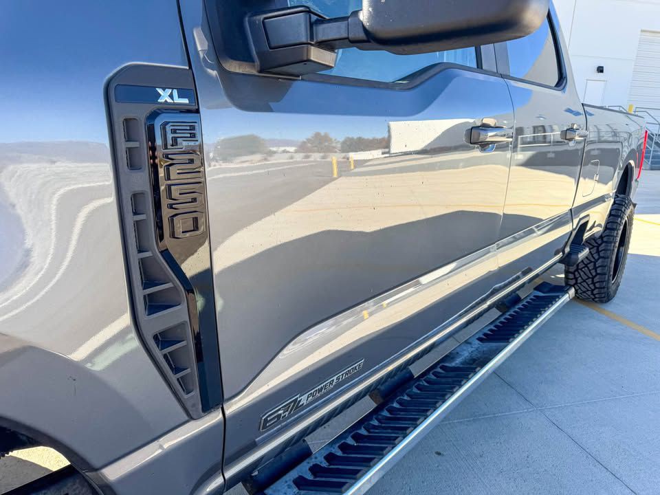 2023 Ford F-250 Image 10