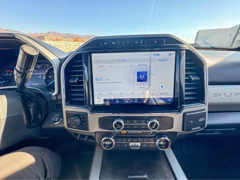 2022 Ford F-350 Image 4