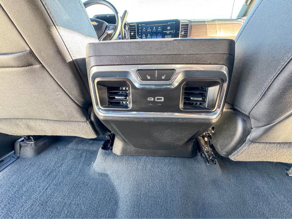 2024 Chevrolet Silverado 1500 Image 10