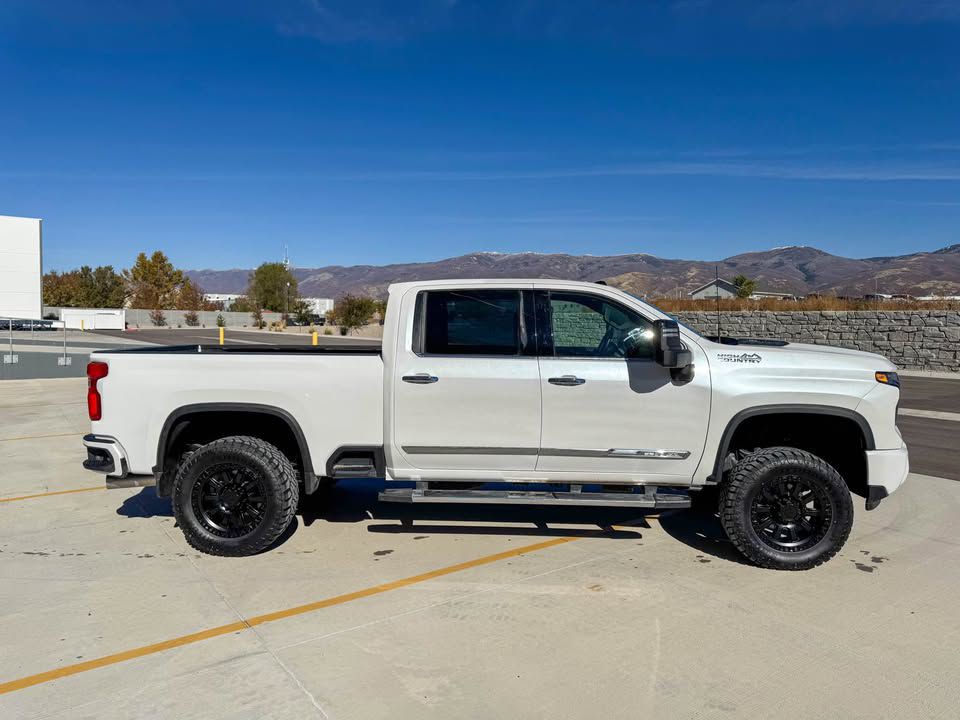 2024 Chevrolet Silverado 1500 Image 12