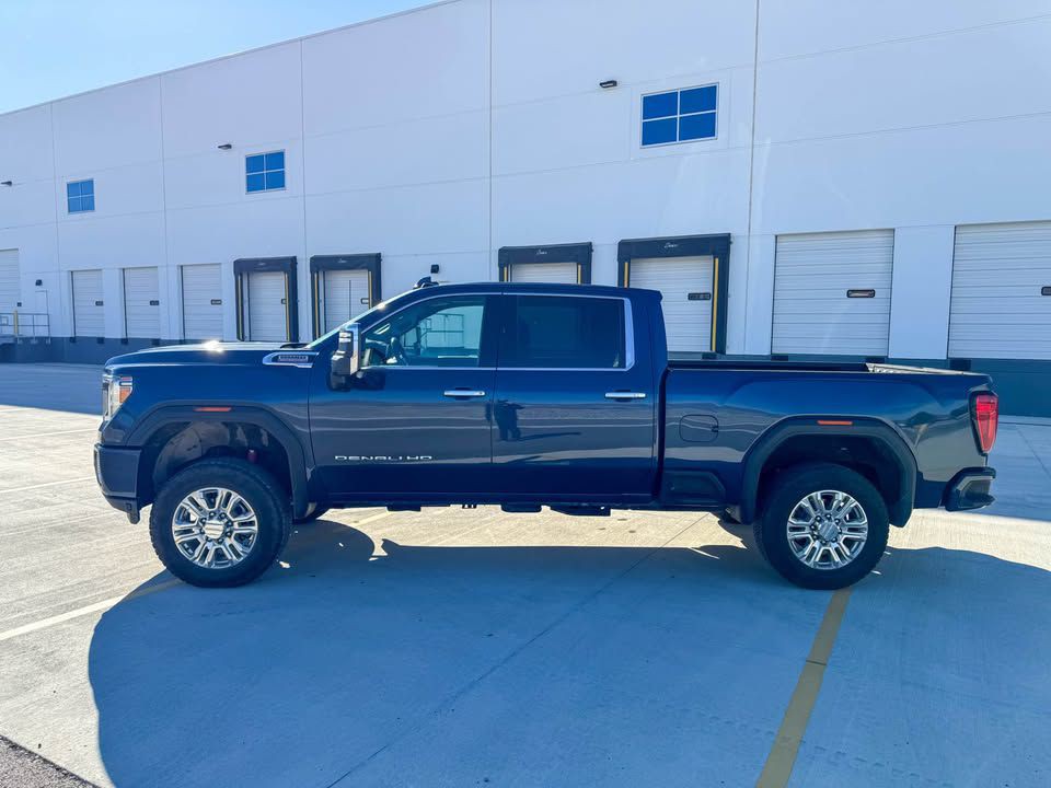 2022 GMC Sierra Image 12