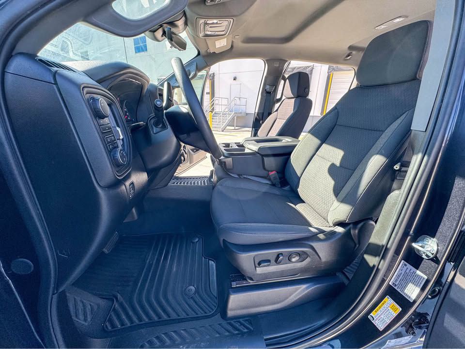 2024 Chevrolet Silverado 1500 Image 4