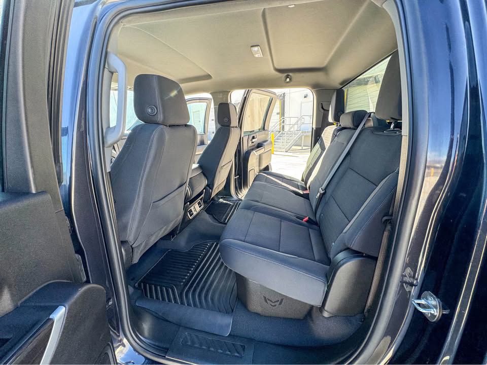 2024 Chevrolet Silverado 1500 Image 5