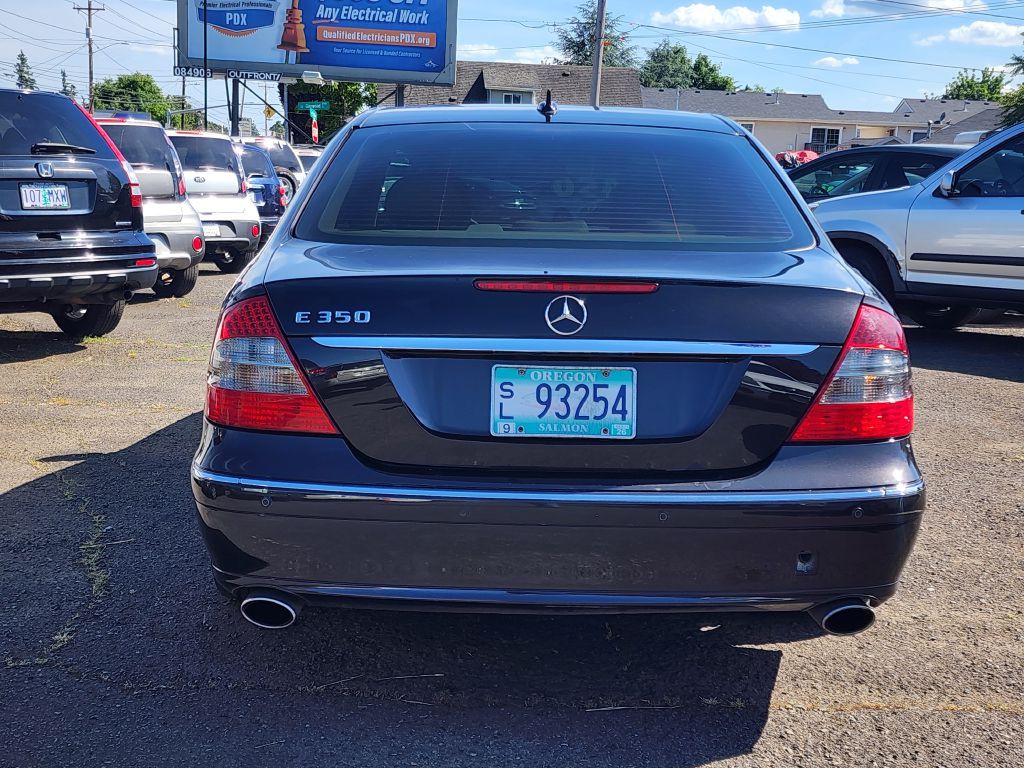 2008 Mercedes-Benz E-Class Image 5