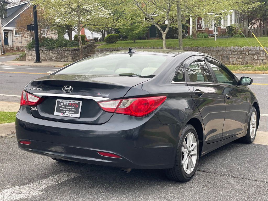 2013 Hyundai Sonata Image 6