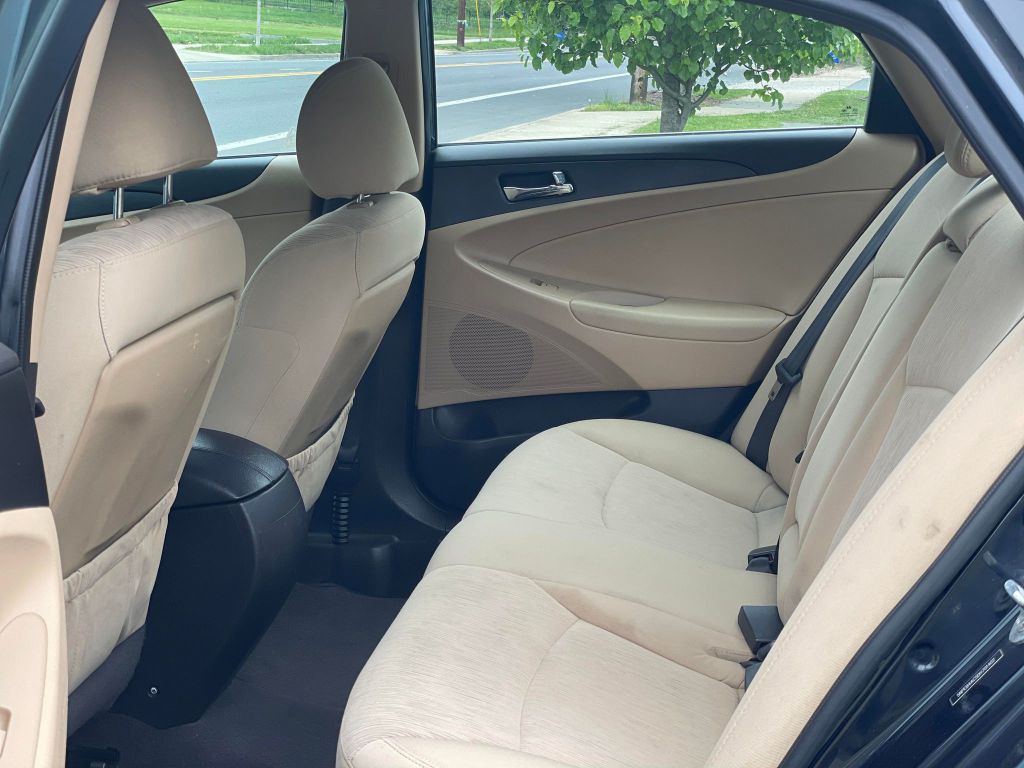 2013 Hyundai Sonata Image 19