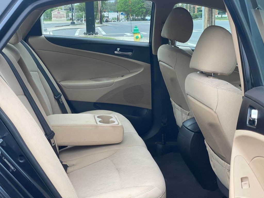 2013 Hyundai Sonata Image 20