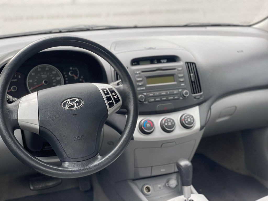 2007 Hyundai Elantra Image 10