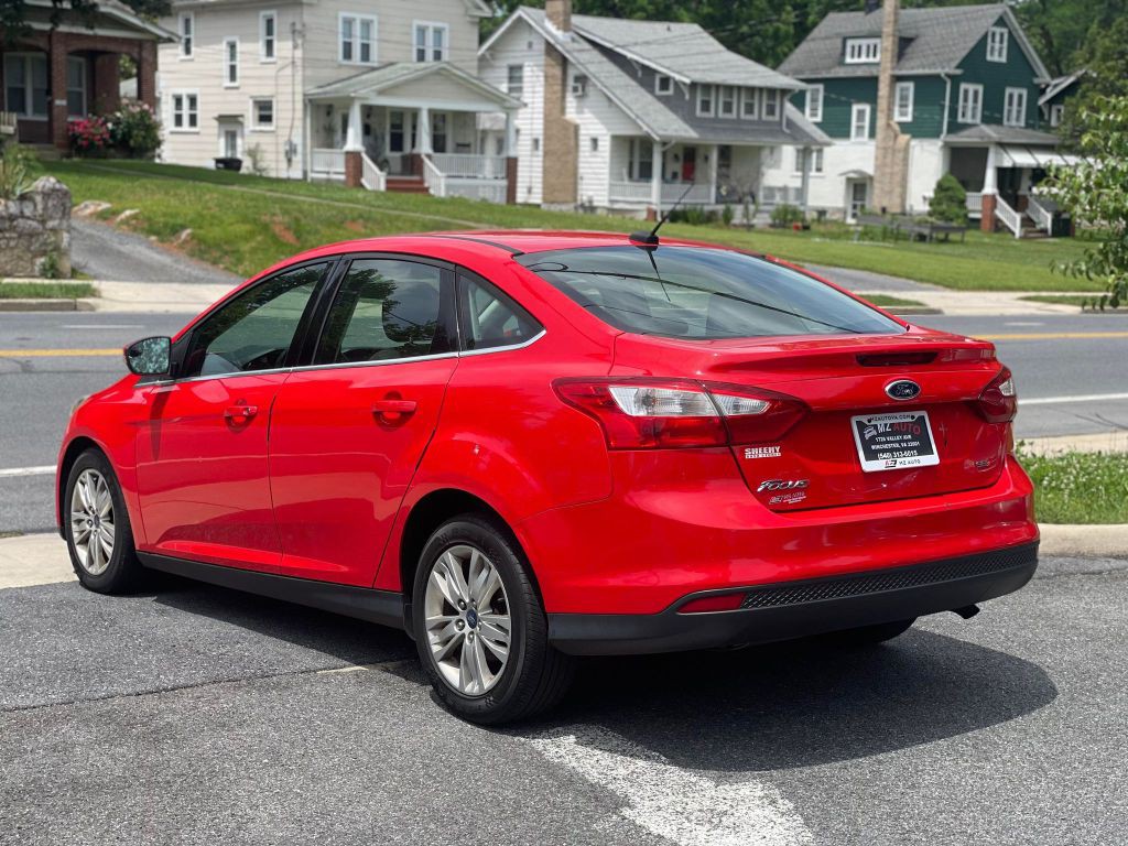 2012 Ford Focus Image 4