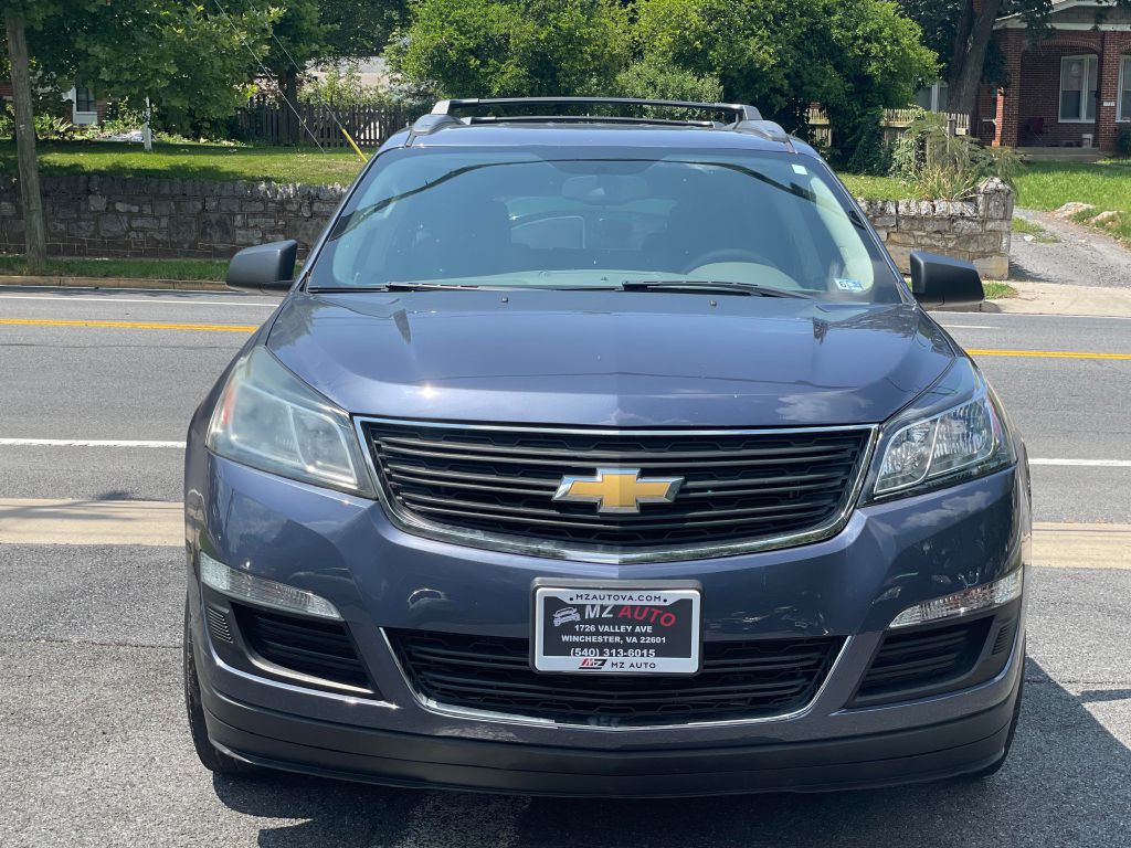 2014 Chevrolet Traverse Image 2