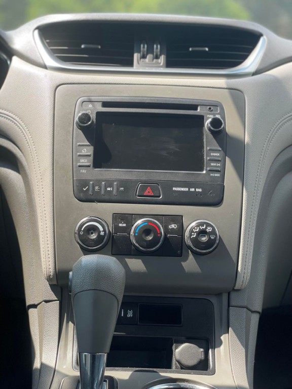 2014 Chevrolet Traverse Image 16
