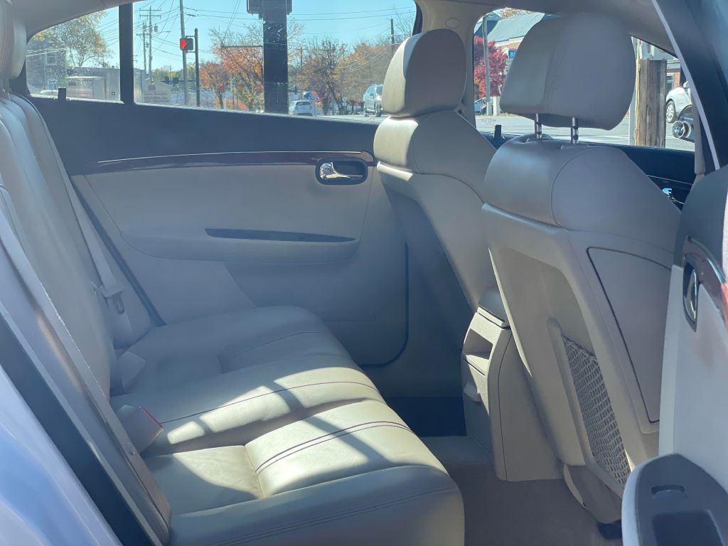 2009 Saturn Aura Image 24