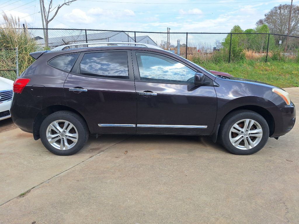 2013 Nissan Rogue Image 1