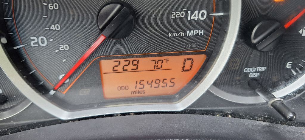 2012 Toyota Yaris Image 12