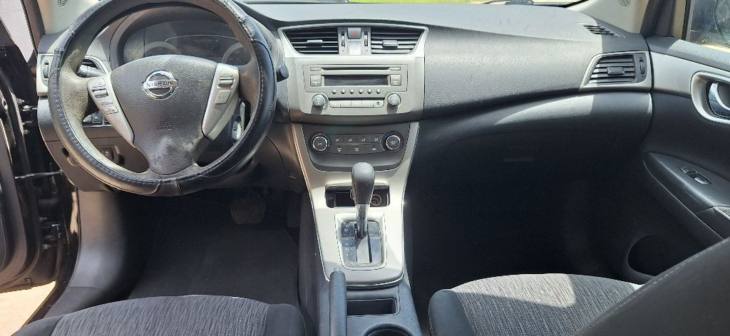2014 Nissan Sentra Image 4