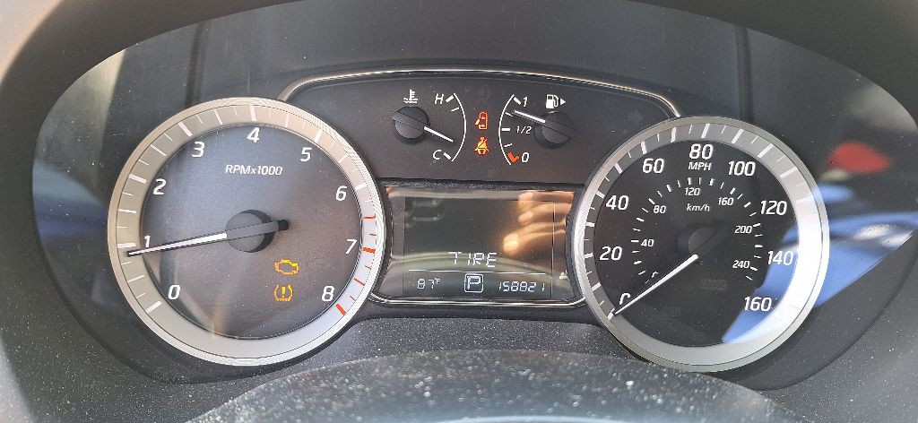 2015 Nissan Sentra Image 7