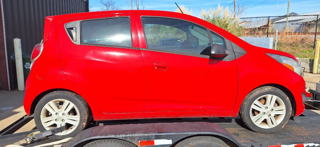 2014 Chevrolet Spark Image 2