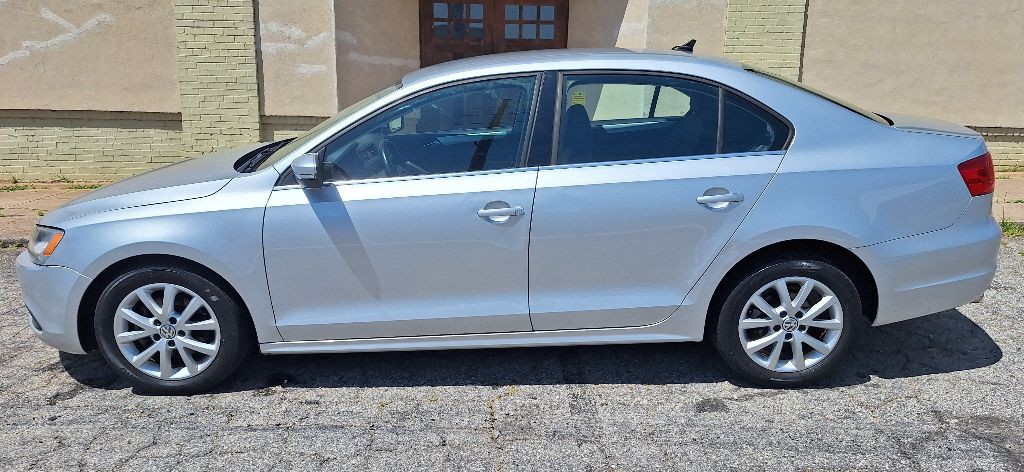 2013 Volkswagen Jetta Image 5