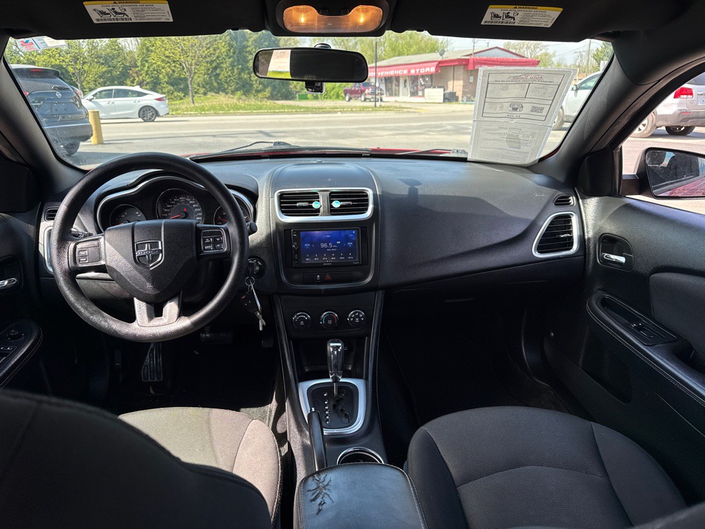 2014 Dodge Avenger Image 10