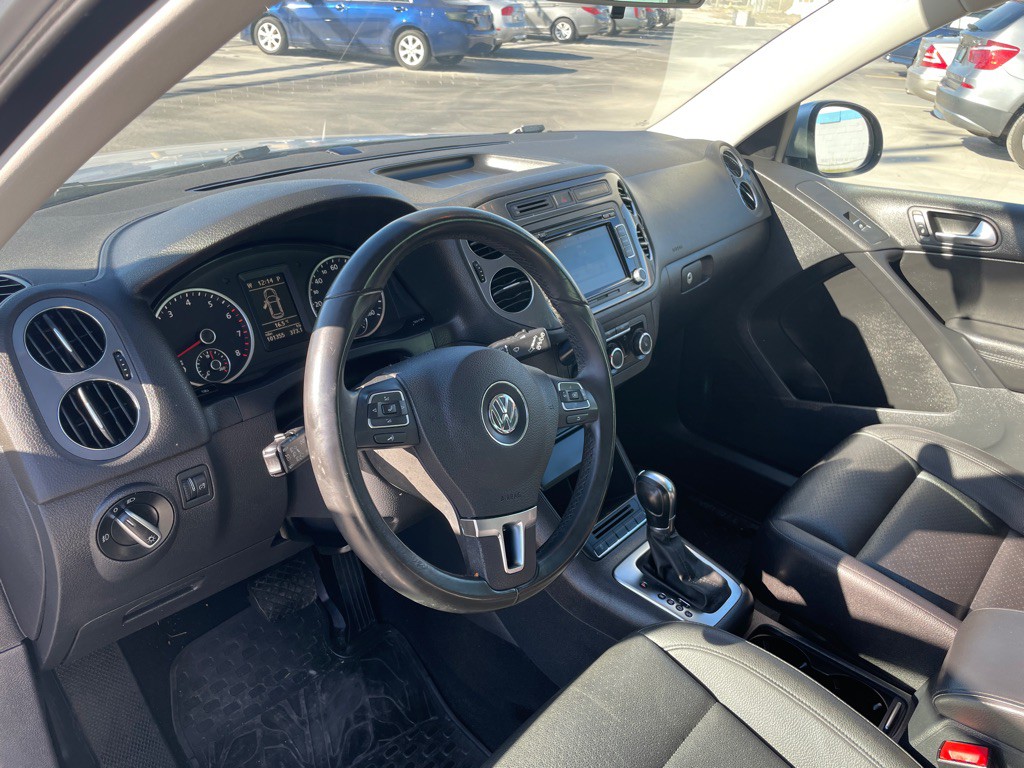 2012 Volkswagen Tiguan Image 13