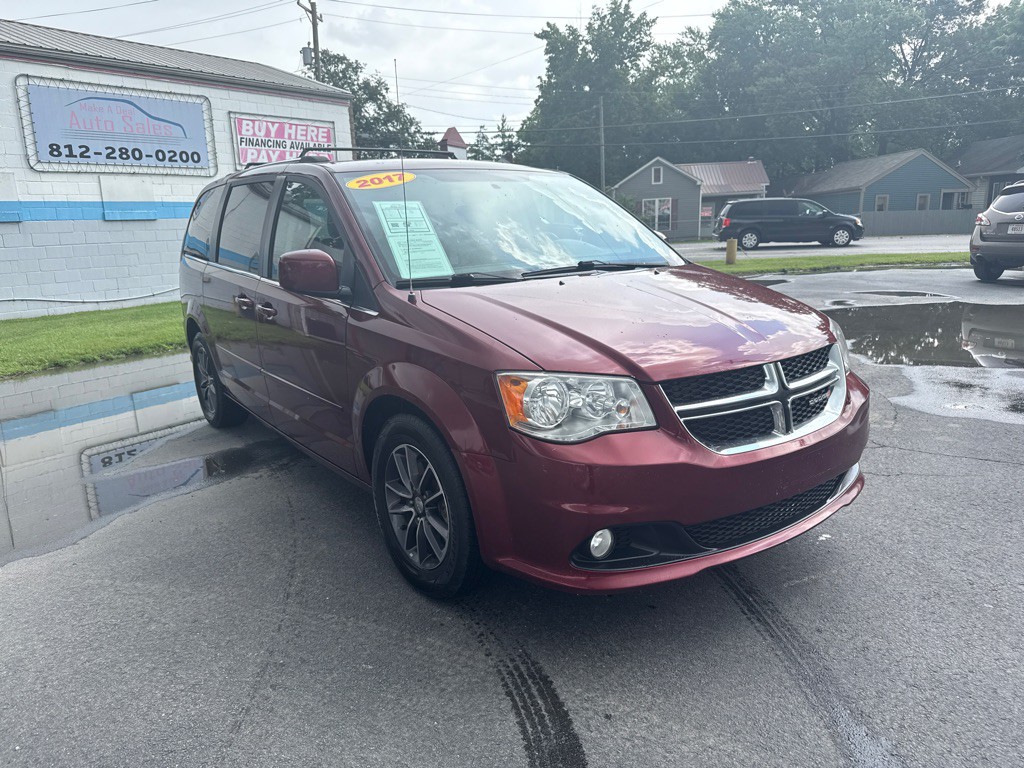 2017 Dodge Grand Caravan Image 2