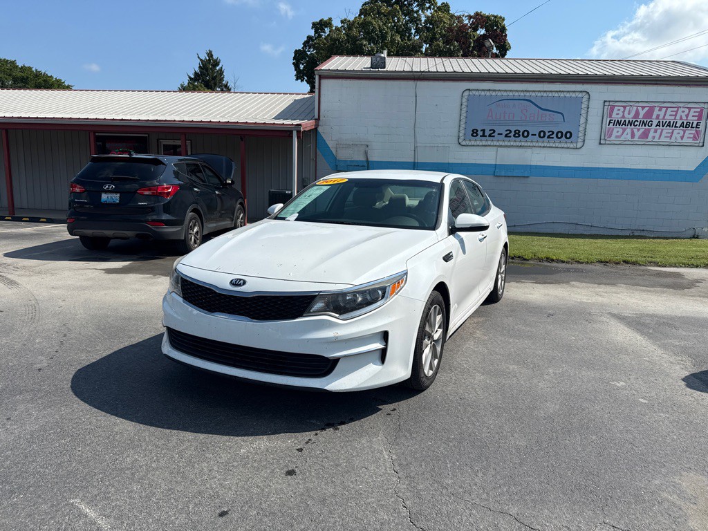 2017 Kia Optima Image 1