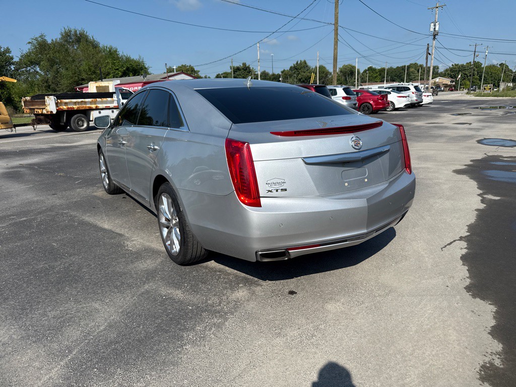 2013 Cadillac XTS Image 5