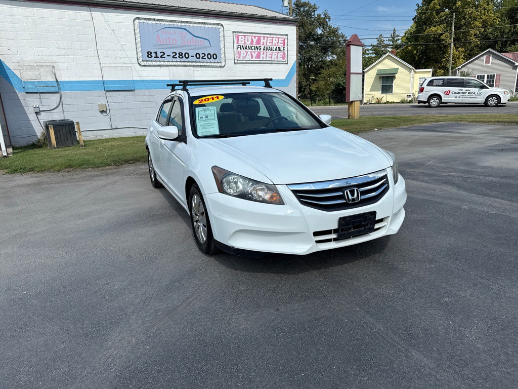 2011 Honda Accord Image 2