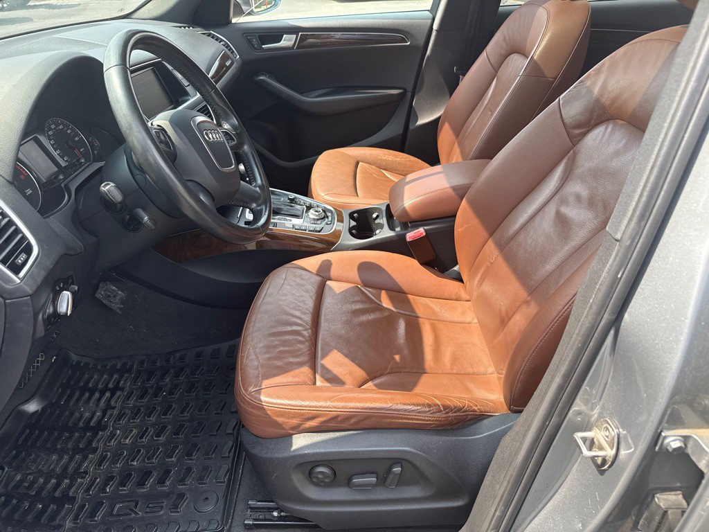 2011 Audi Q5 Image 14