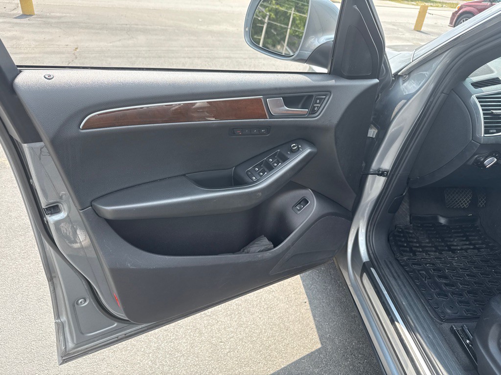 2011 Audi Q5 Image 16