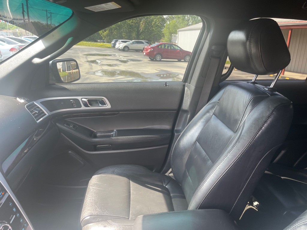 2013 Ford Explorer Image 10