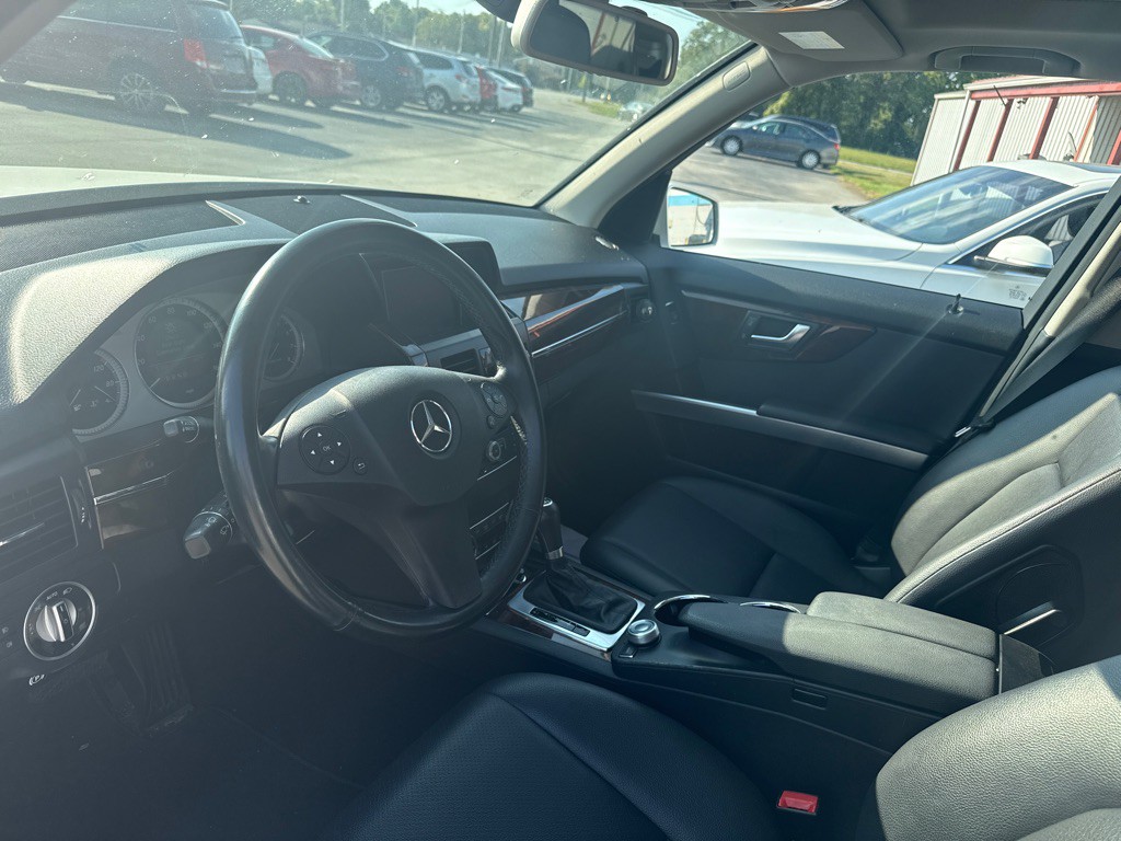 2012 Mercedes-Benz GLK-Class Image 17