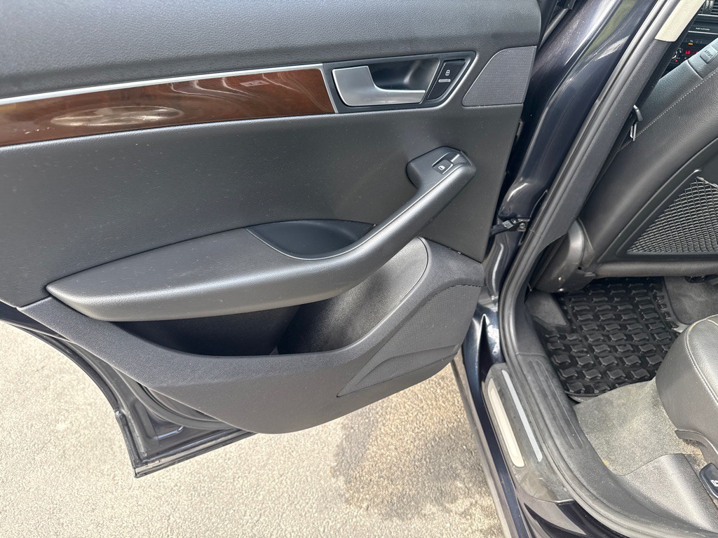 2012 Audi Q5 Image 9