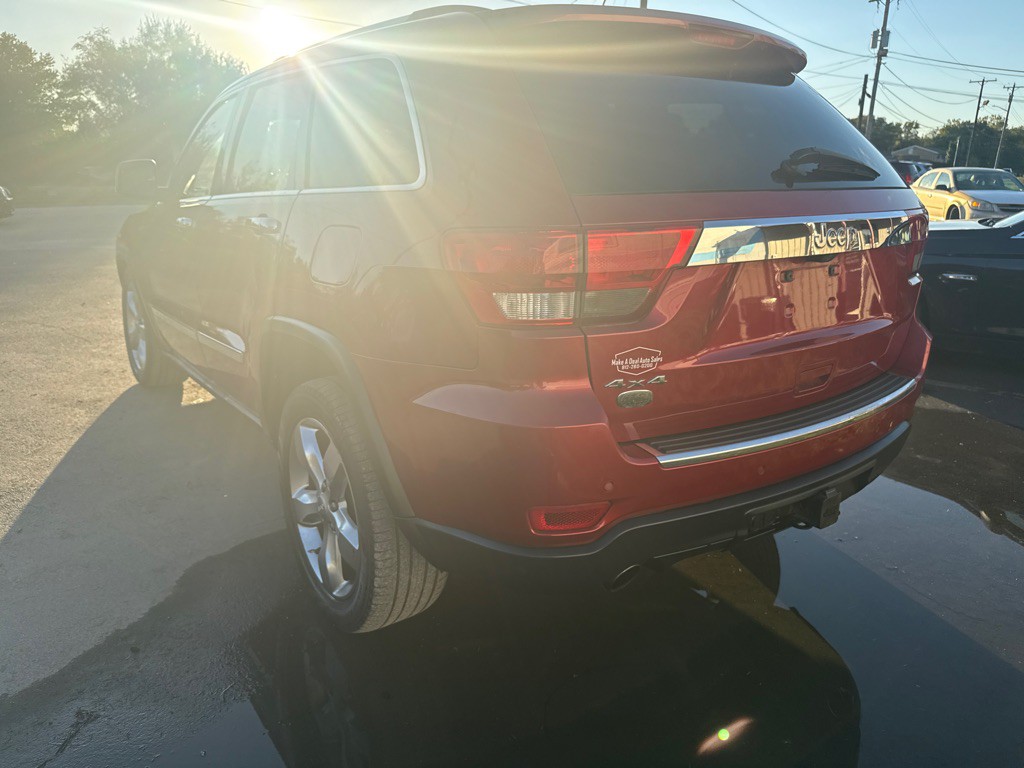 2011 Jeep Grand Cherokee Image 7