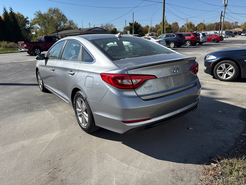 2017 Hyundai Sonata Image 6
