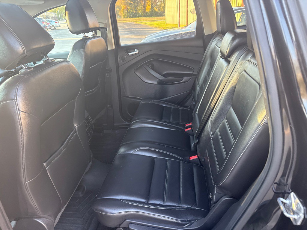 2017 Ford Escape Image 9