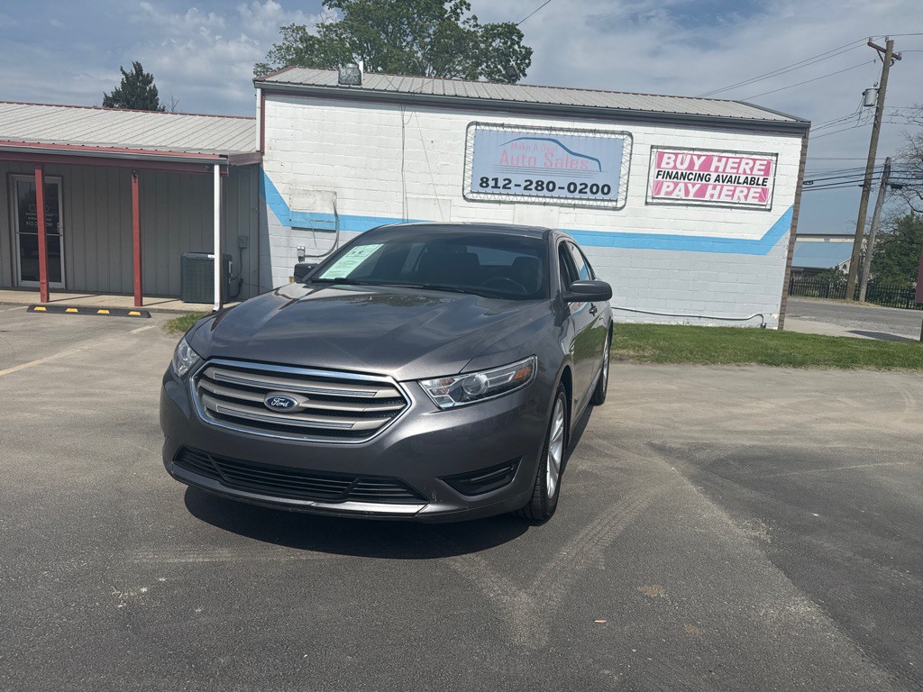 2013 Ford Taurus Image 1