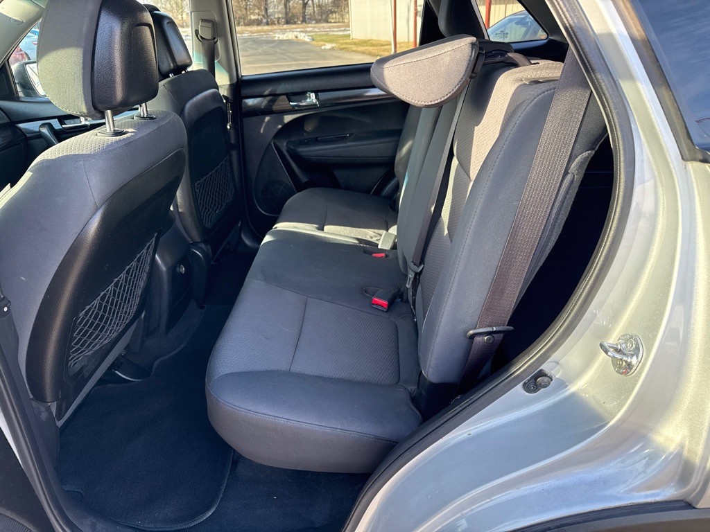 2013 Kia Sorento Image 8