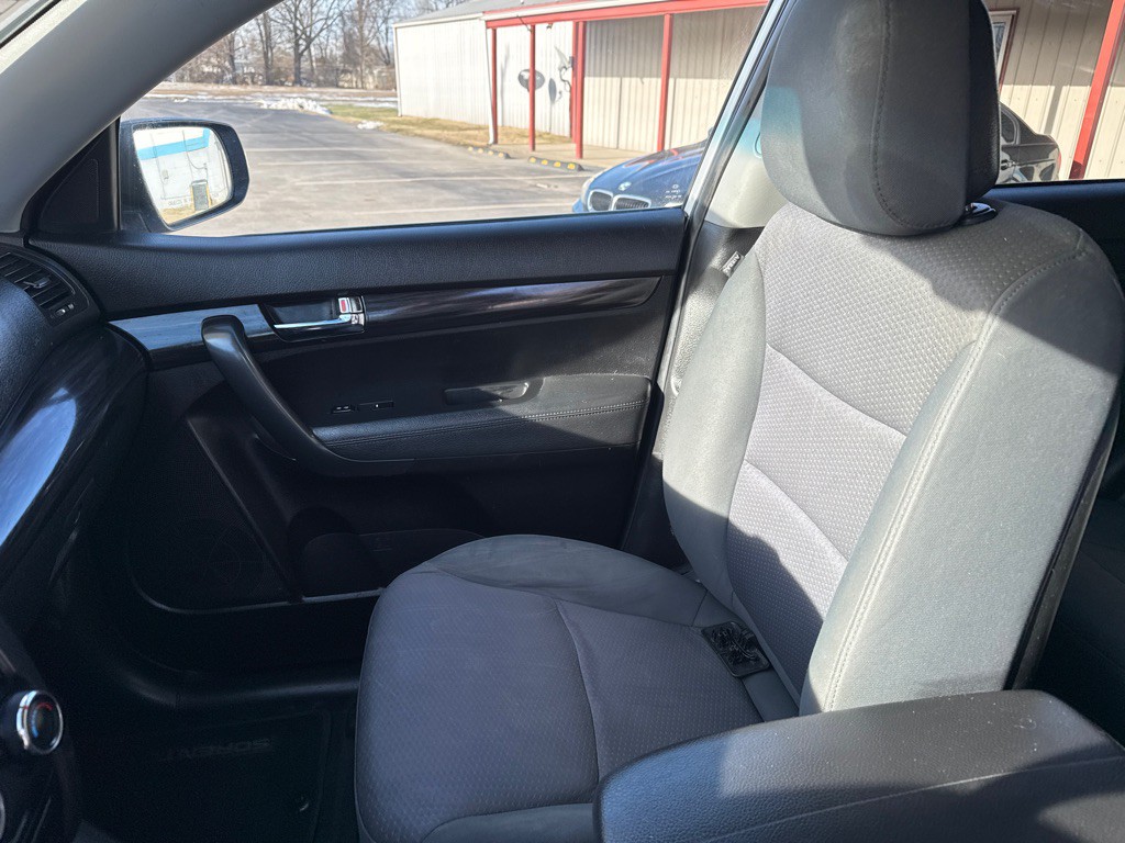2013 Kia Sorento Image 11