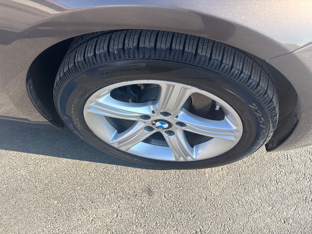 2014 BMW 3 Series Image 3