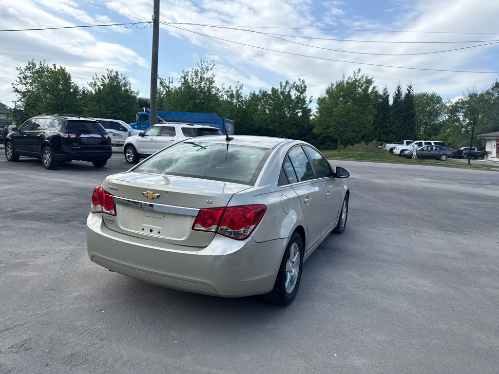 2014 Chevrolet Cruze Image 5