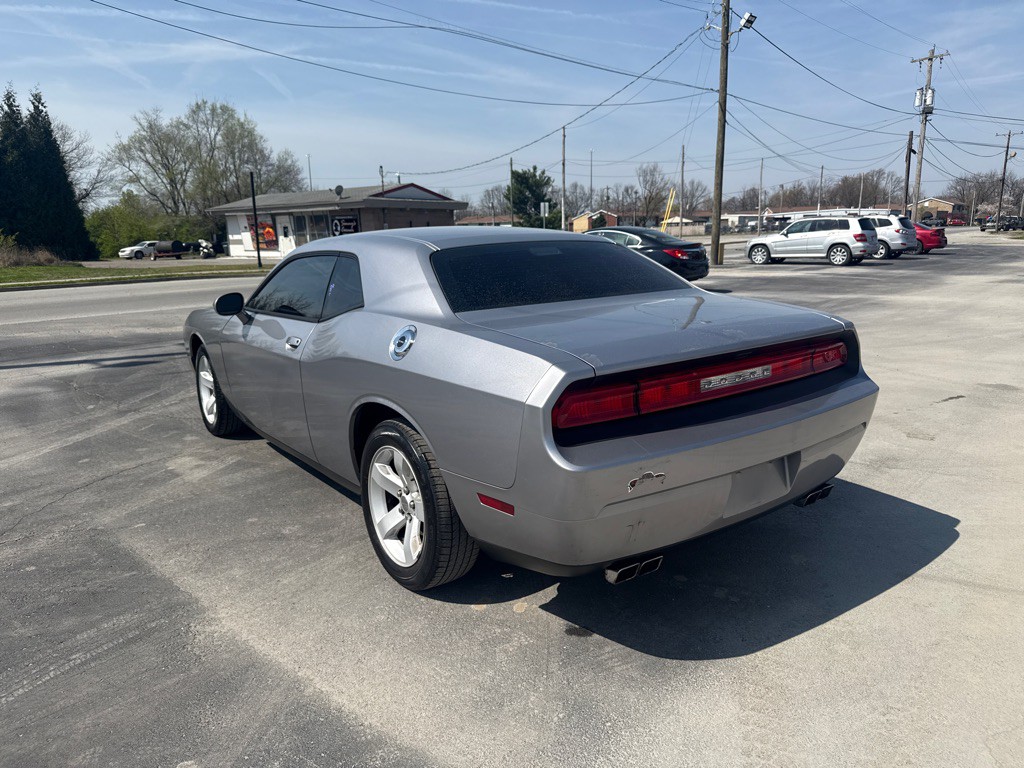 2014 Dodge Challenger Image 7