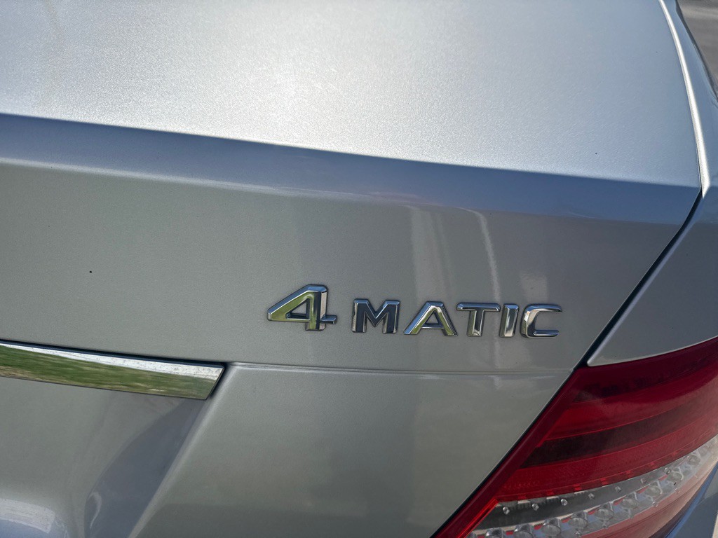 2012 Mercedes-Benz C-Class Image 5