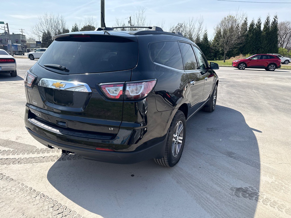 2017 Chevrolet Traverse Image 7