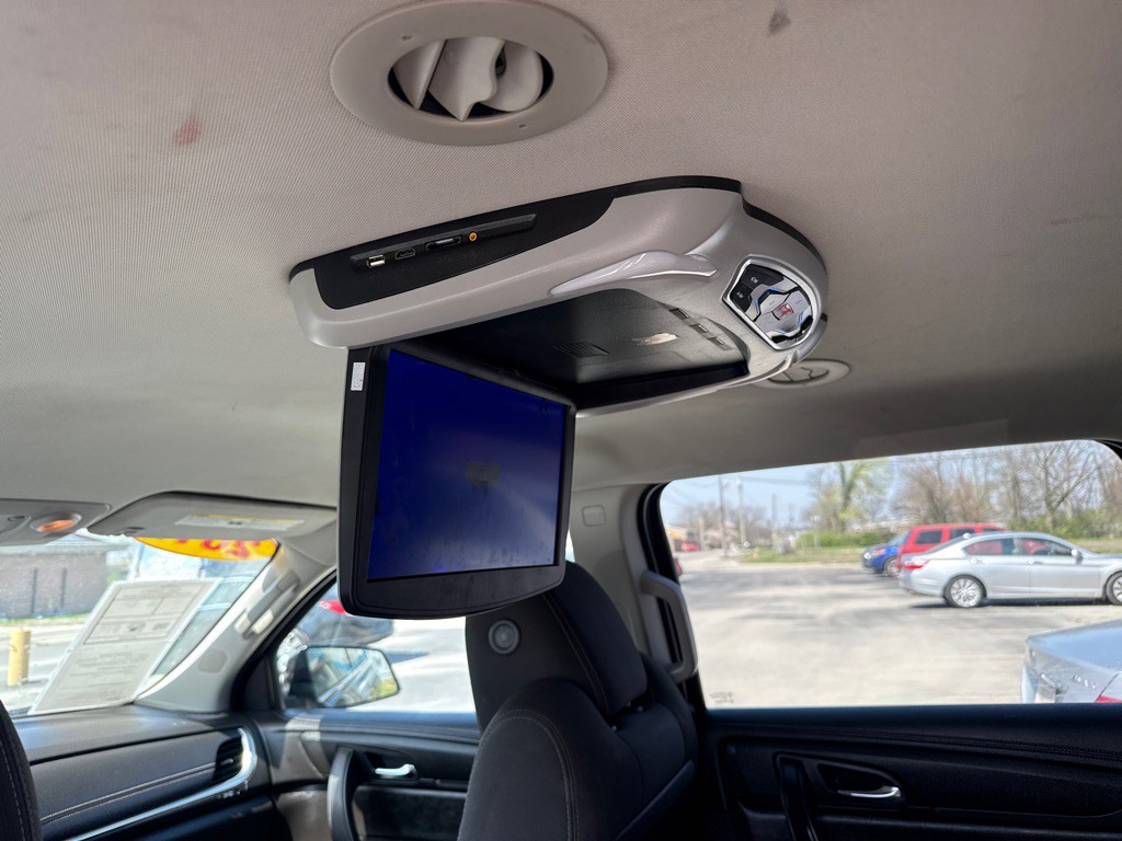 2017 Chevrolet Traverse Image 9