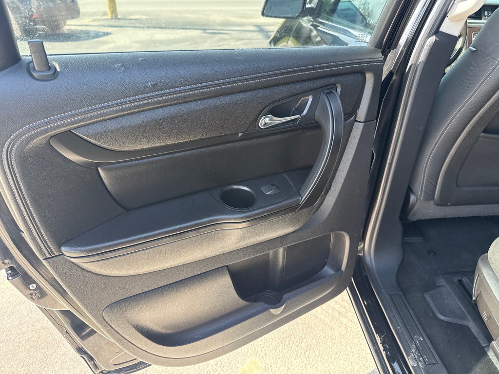 2017 Chevrolet Traverse Image 12