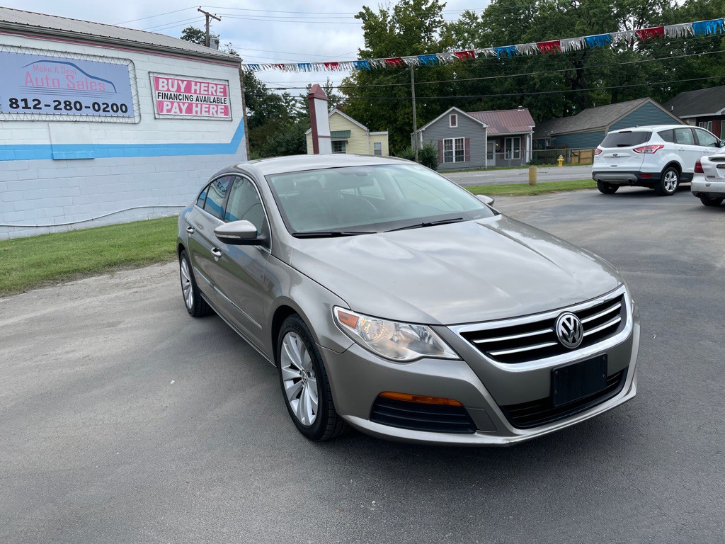2011 Volkswagen CC Image 2