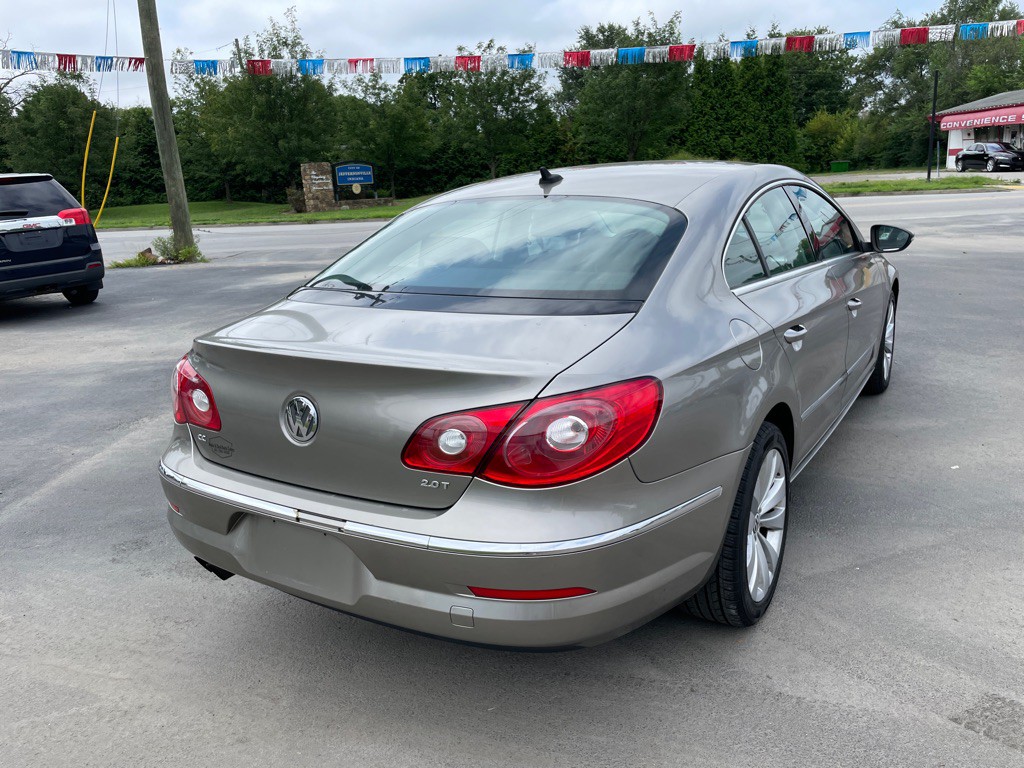 2011 Volkswagen CC Image 3