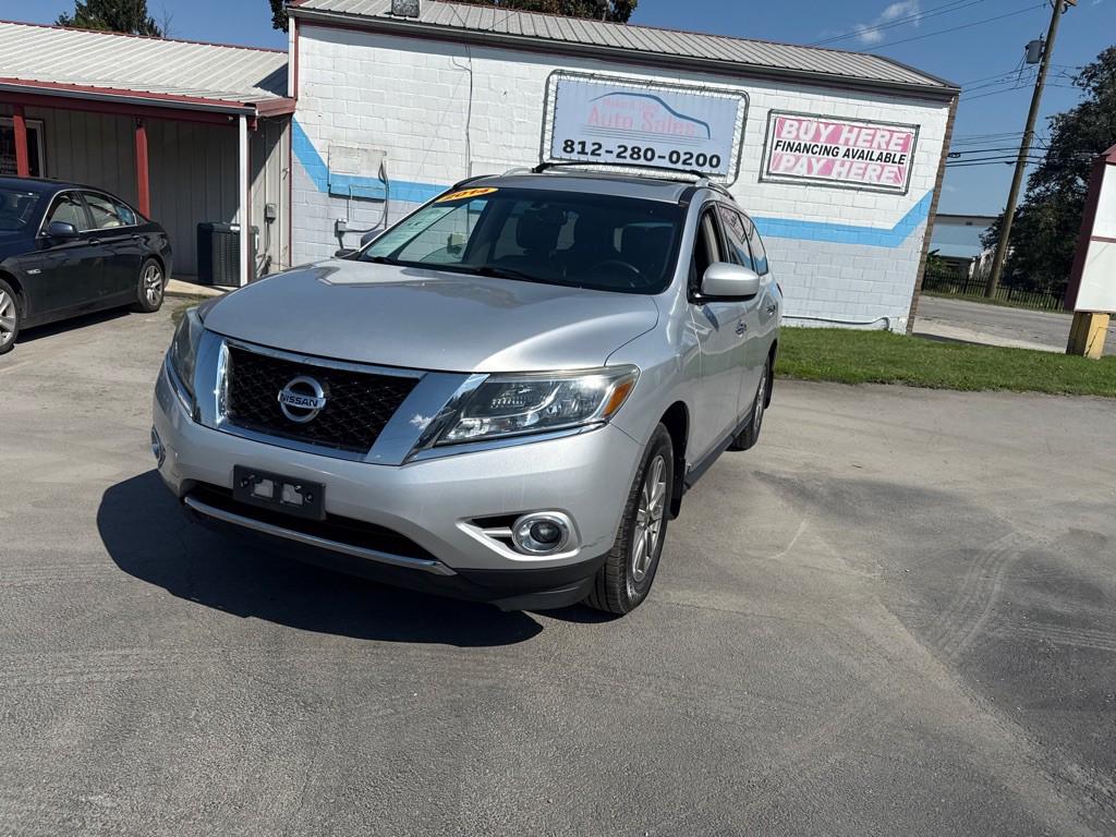 2014 Nissan Pathfinder Image 1