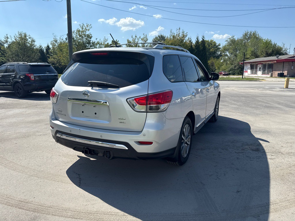 2014 Nissan Pathfinder Image 5